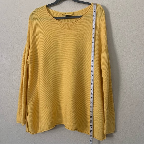 ST. JOHN Yellow Label Wool Blend Oversized Knit Sweater Size Medium Long Sleeve - Picture 2 of 10